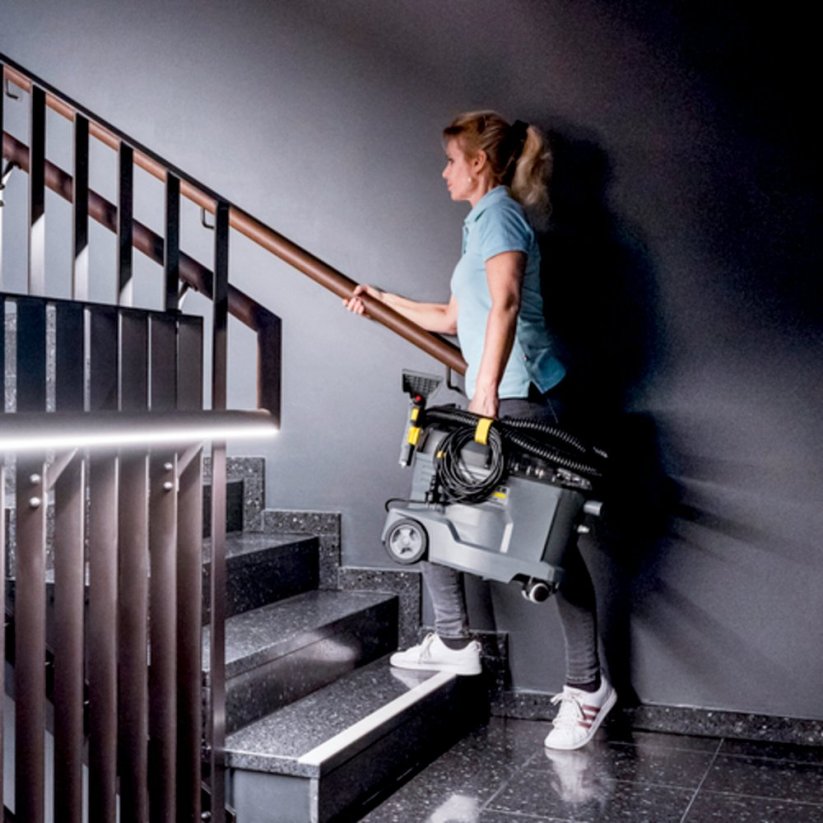 Karcher Puzzi 8/1 C 1.100-240.0