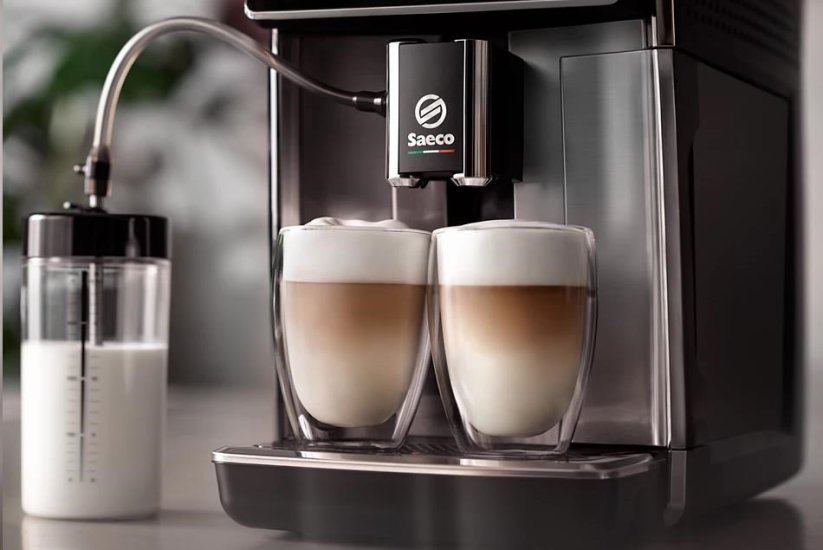 Saeco GranAroma SM6582/10 automatický kávovar